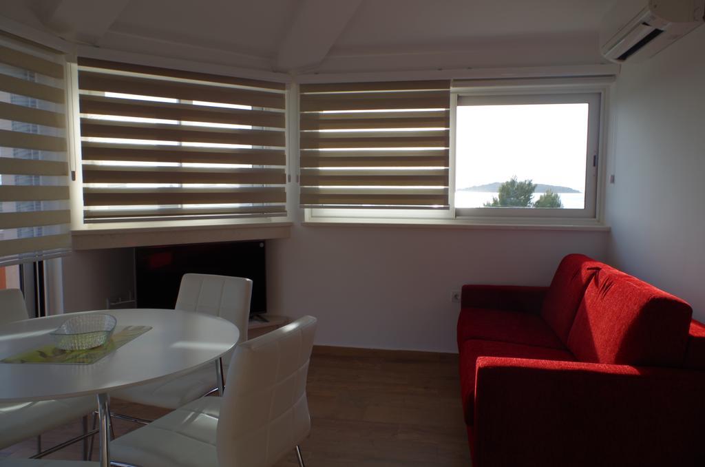 Villa Palas Apartments 2 Rogoznica  Chambre photo
